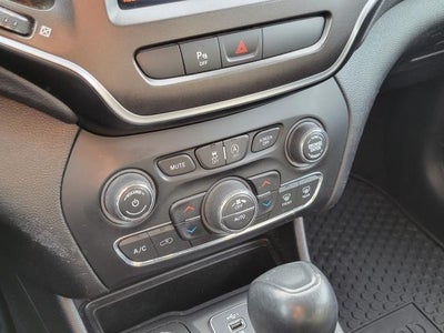 2019 Jeep Cherokee Trailhawk Elite