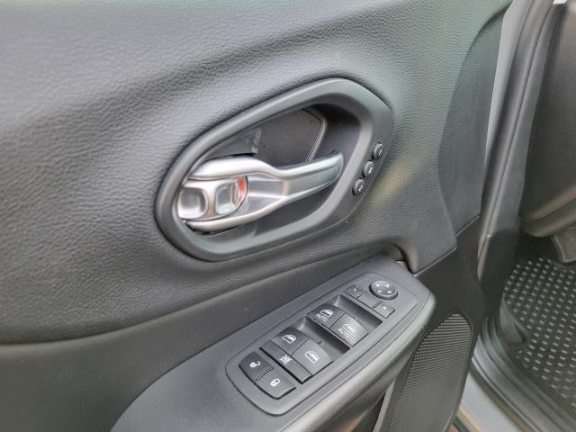 2019 Jeep Cherokee Trailhawk Elite