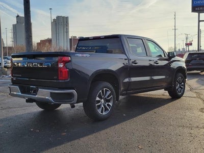 2022 Chevrolet Silverado 1500 LT (2FL)