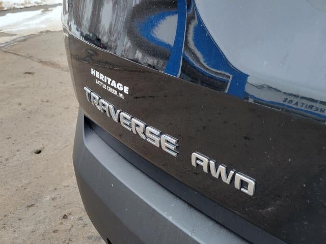 2023 Chevrolet Traverse LT Cloth