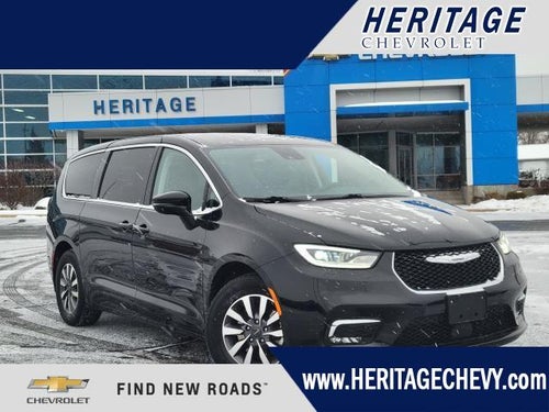 2024 Chrysler Pacifica Hybrid Select