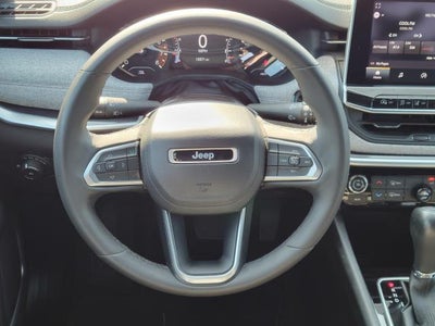 2023 Jeep Compass Latitude Lux