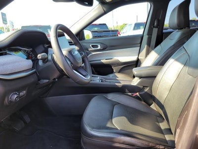 2023 Jeep Compass Latitude Lux