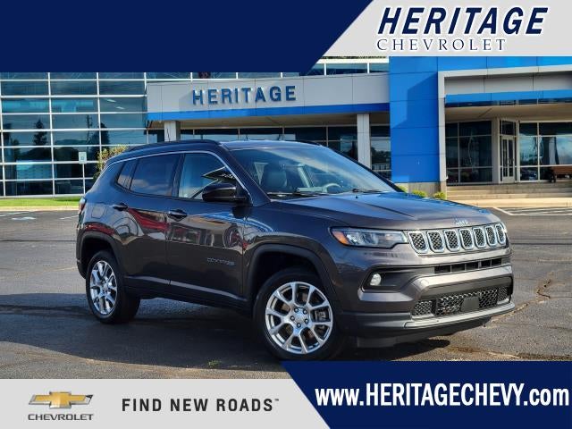 2023 Jeep Compass Latitude Lux
