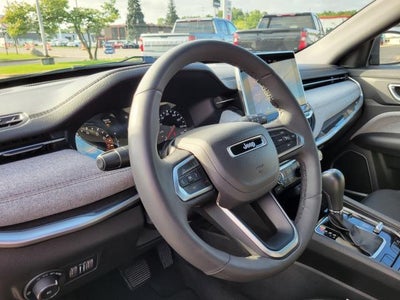 2023 Jeep Compass Latitude Lux