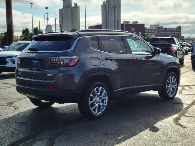 2023 Jeep Compass Latitude Lux