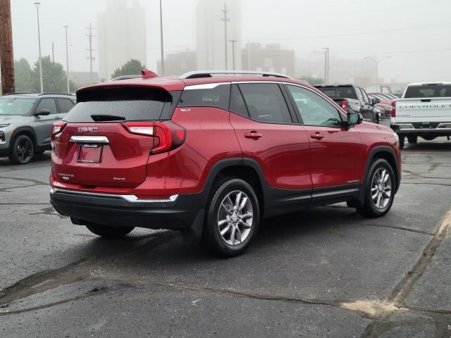 2023 GMC Terrain SLT
