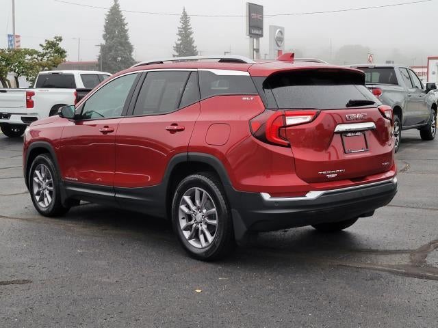 2023 GMC Terrain SLT