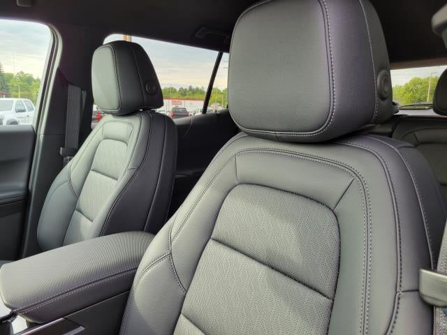 2027 Chevrolet Equinox LT - Photo 11