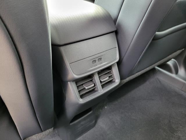 2027 Chevrolet Equinox LT - Photo 29