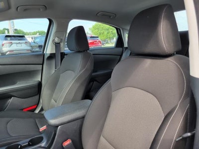 2024 Kia Forte LXS