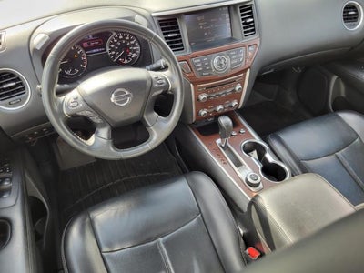 2018 Nissan Pathfinder Platinum