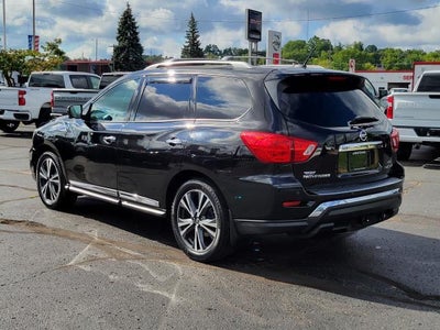 2018 Nissan Pathfinder Platinum