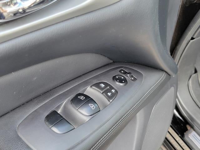 2018 Nissan Pathfinder Platinum