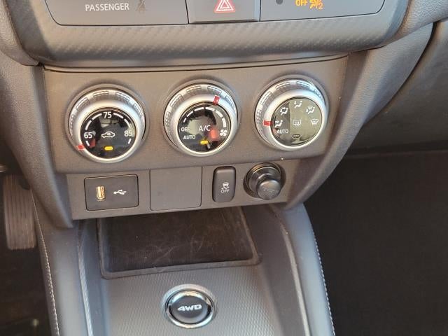 2024 Mitsubishi Outlander Sport S
