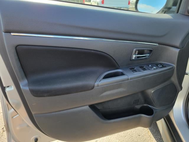 2024 Mitsubishi Outlander Sport S