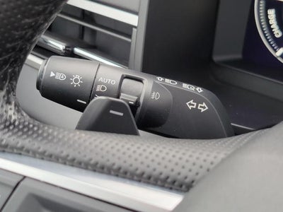 2024 Mitsubishi Outlander Plug-In Hybrid SE