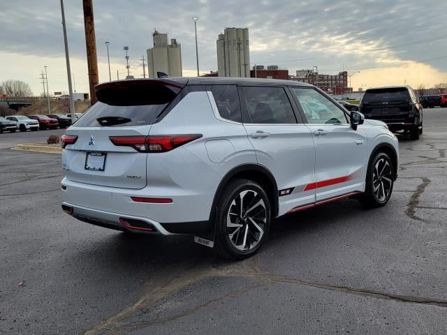 2024 Mitsubishi Outlander Plug-In Hybrid SE