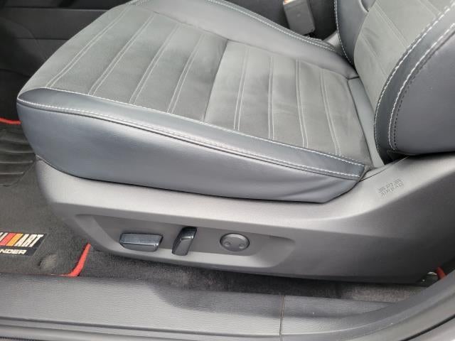 2024 Mitsubishi Outlander Plug-In Hybrid SE