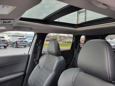 2024 Mitsubishi Outlander Plug-In Hybrid SE