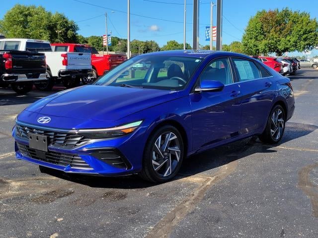 2025 Hyundai Elantra SEL Convenience